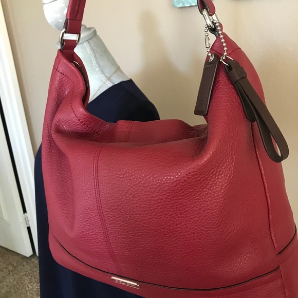 Authentic Coach - Picture 3 of 7